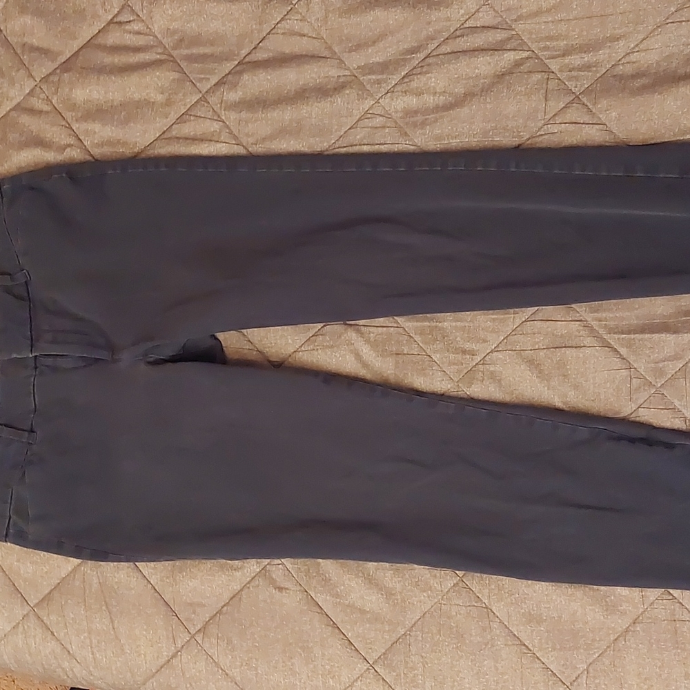 Old Navy Size 8 Pixie Pans